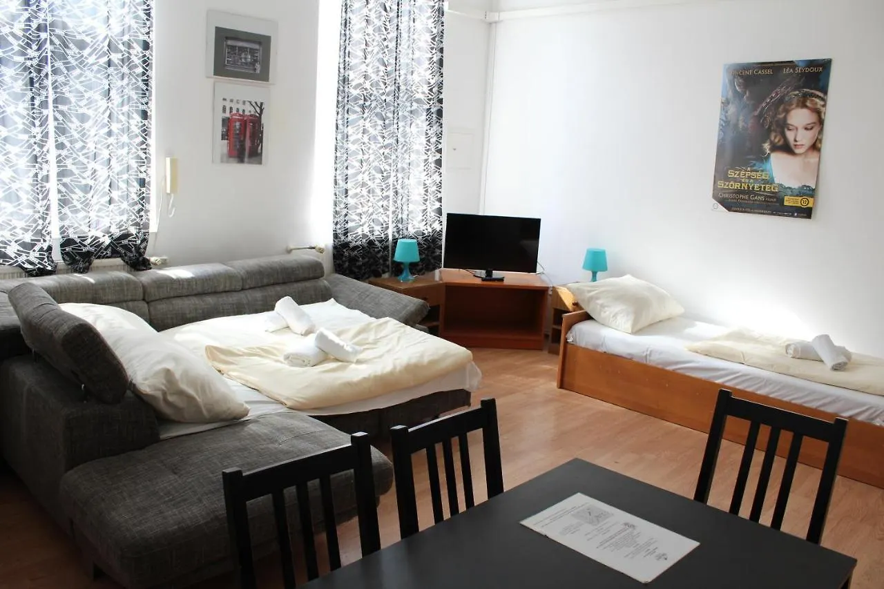 Broadway City Guesthouse Budapest 2*,  Ungarn