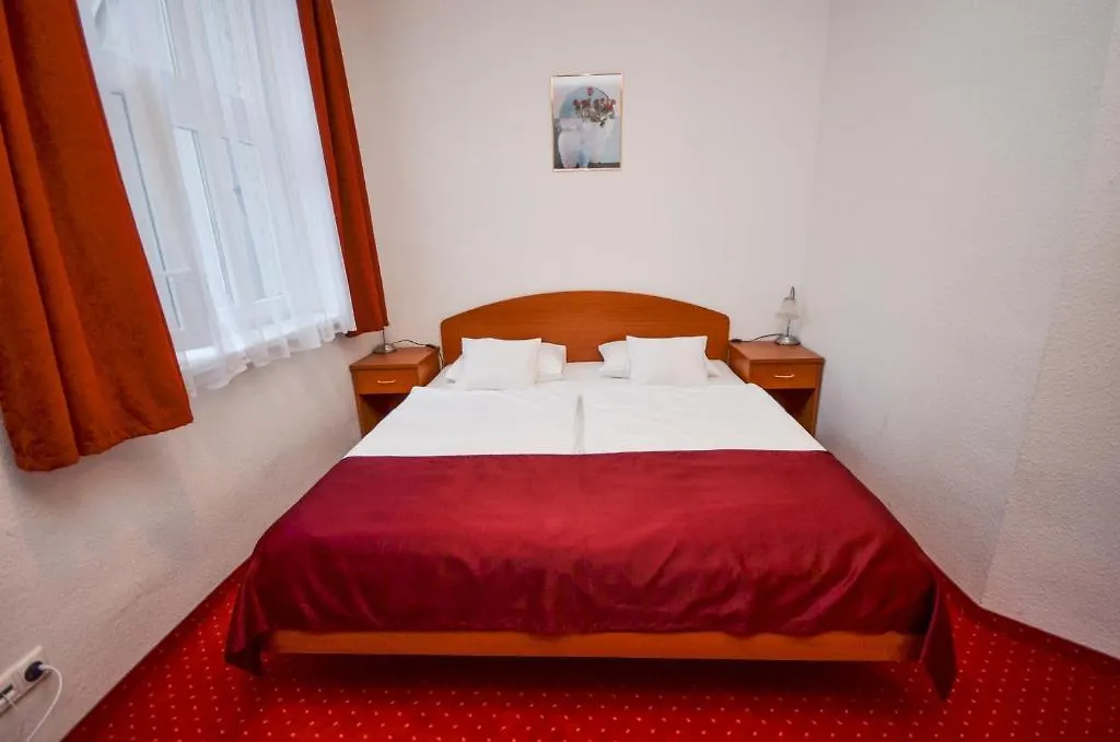 Broadway City Guesthouse Budapest